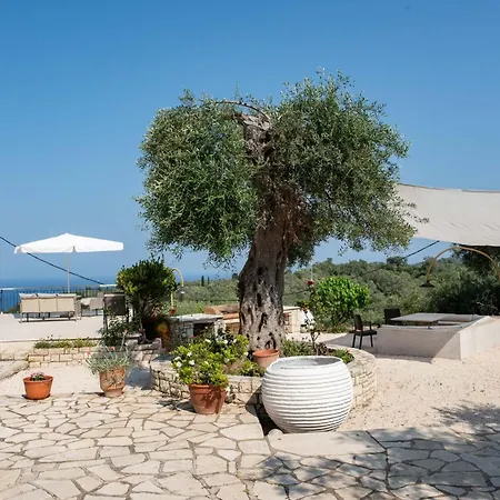 Romanatika House By Paxosretreats *